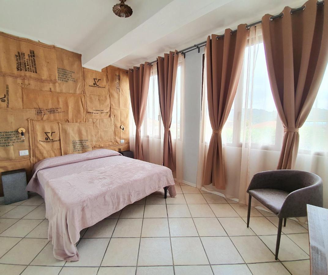 1928 Guest House Pogno Экстерьер фото